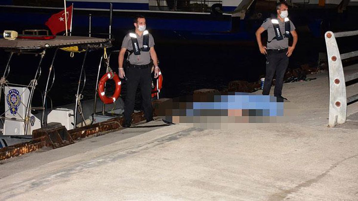 Denizde bulunan cansız beden ekipleri harekete geçirdi