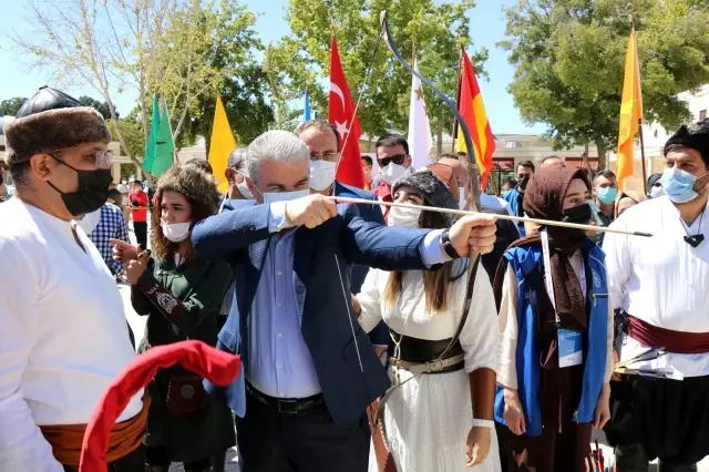 Okçular, Kırşehir'de yarışıyor