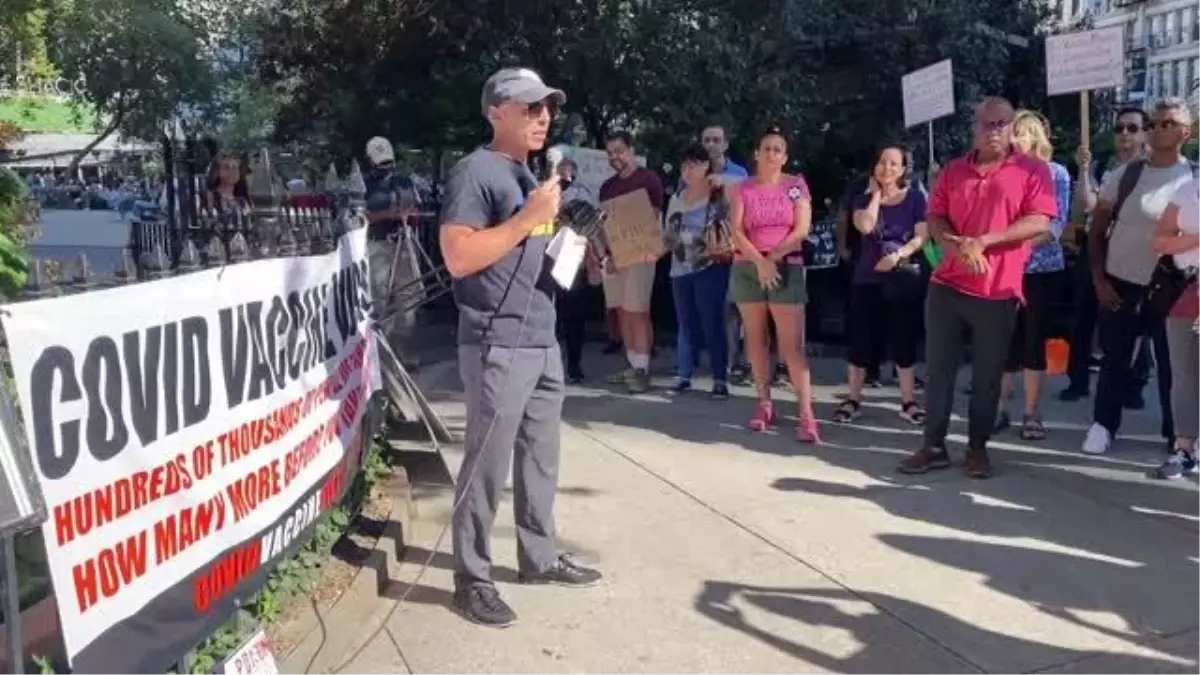 AMERİKA BİRLEŞİK DEVLETLERİ - New York'ta aşı karşıtı protesto