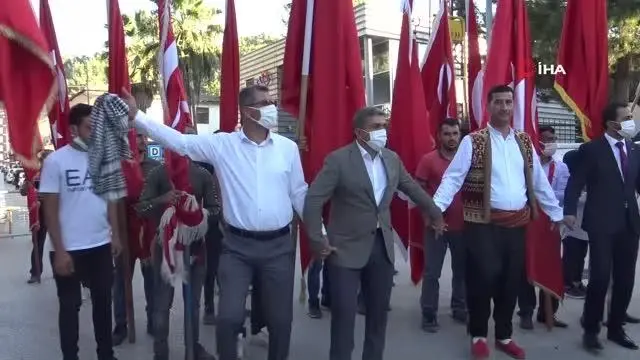 Yayladağı Çilek Şenliği'nde tekeler yarıştı