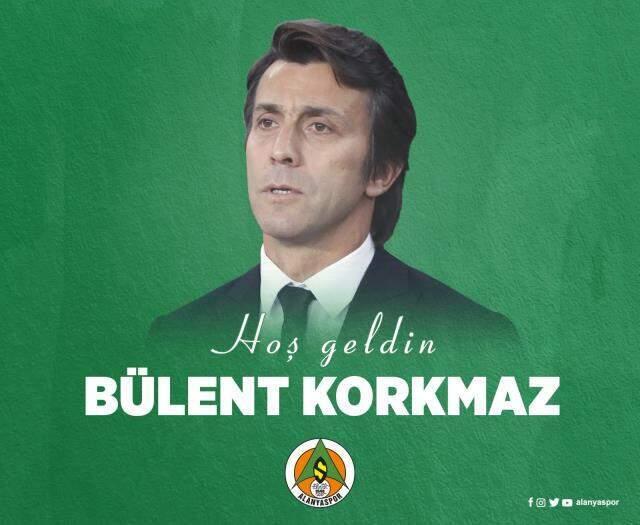 Bir günde iki transfer! Bülent Korkmaz ve Emre Akbaba resmen Alanyaspor'da