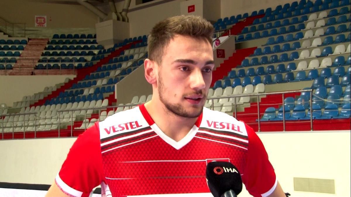 Bedirhan Bülbül kimdir? Türkiye Voleybol oyuncusu Bedirhan Bülbül kimdir, kaç yaşında, nereli, boyu kaç, kilosu kaç?