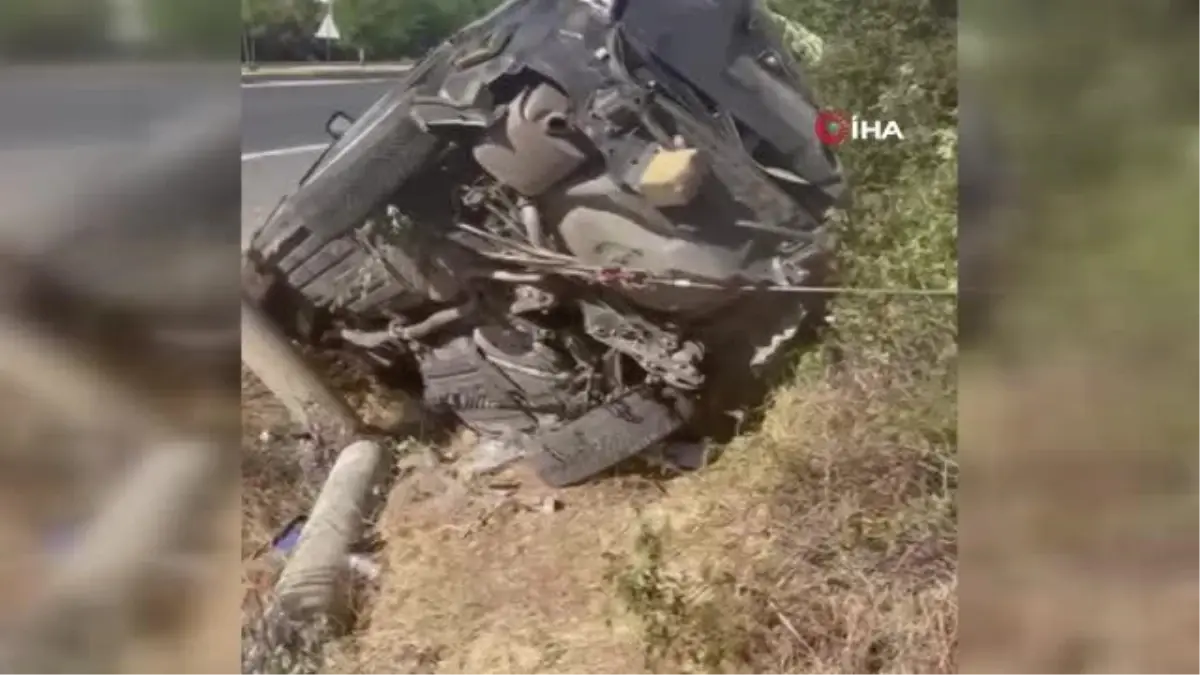 Direğe çarpan otomobil hurdaya döndü: 2 ağır yaralı