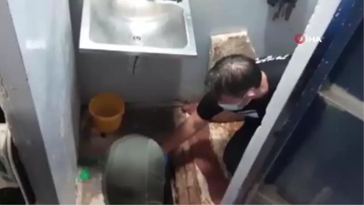 İsrail'de 6 Filistinli hapishaneden tünel kazarak kaçtı