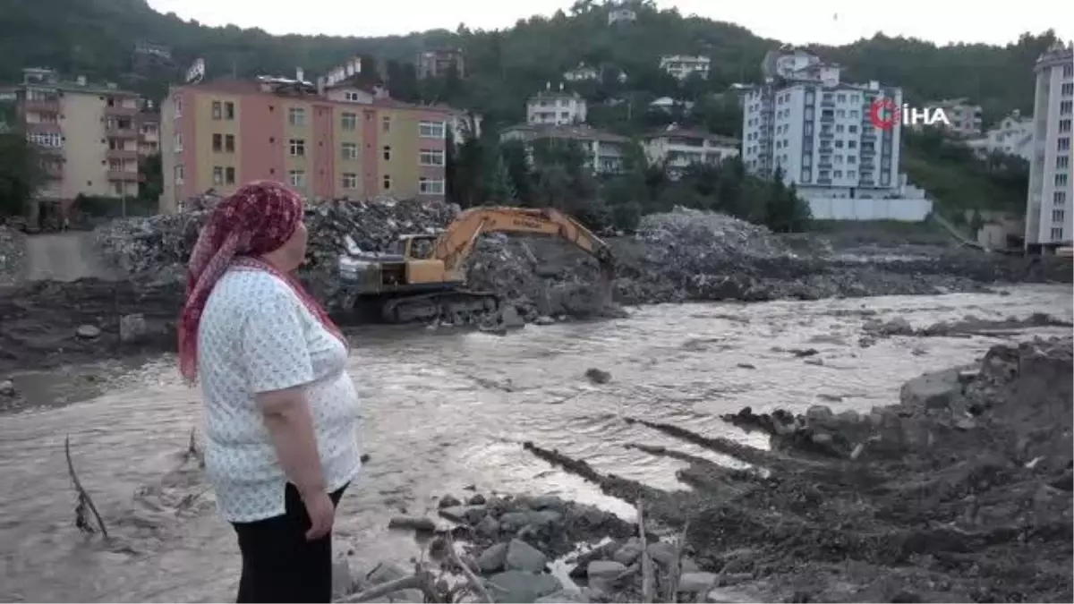 Kayıp yakınlarından haber bekleyen Şenel: 'Kardeşim rüyama giriyor, halen ümidim var, çıkıp gelecek inanıyorum'