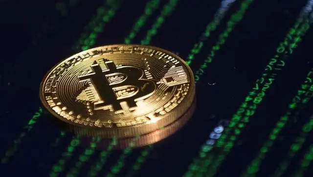 Bitcoin'de sert düşüş! Dakikalar içinde yüzde 17 bedel kaybetti