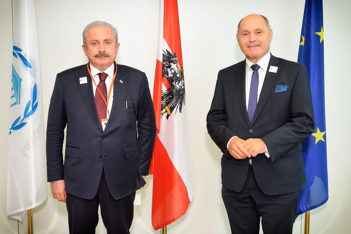 Şentop, Avusturya'da Meclis Başkanı ve Parlamentolar Arası Birlik Başkanı ile bir araya geldi