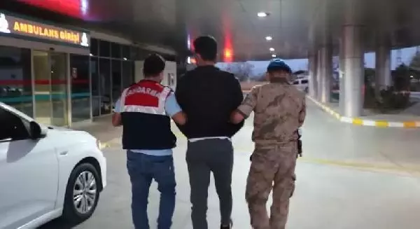 42 il ve KKTC'deki FETÖ operasyonunda gözaltı sayısı 164'e yükseldi (2) - Yeniden