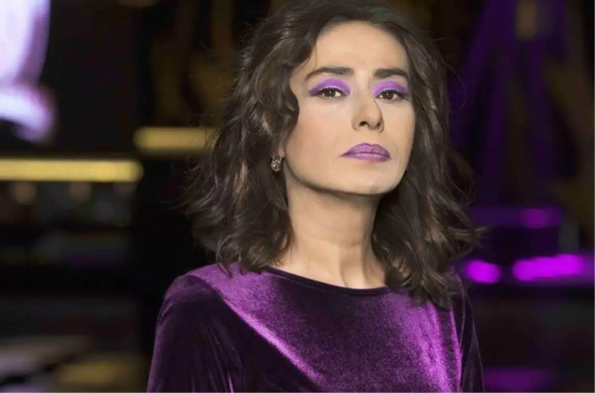 Aşı karşıtı Yıldız Tilbe, geri adım atarak ilk doz koronavirüs aşısı yaptırdı