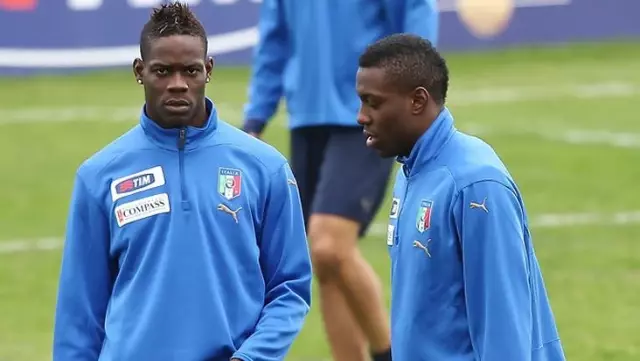 Başakşehir, Balotelli'nin kankası Okaka'yı resmen kadrosuna kattı Başakşehir, Balotelli'nin kankası Okaka'yı resmen kadrosuna kattı