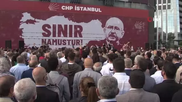 CHP İstanbul İl Başkanlığı'nın yeni binası açıldı