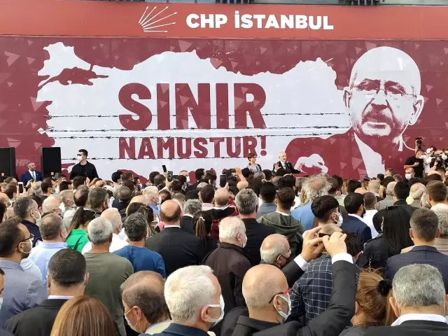 CHP İstanbul İl Başkanlığı'nın yeni binası açıldı