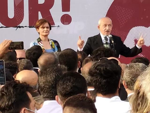 CHP İstanbul İl Başkanlığı'nın yeni binası açıldı