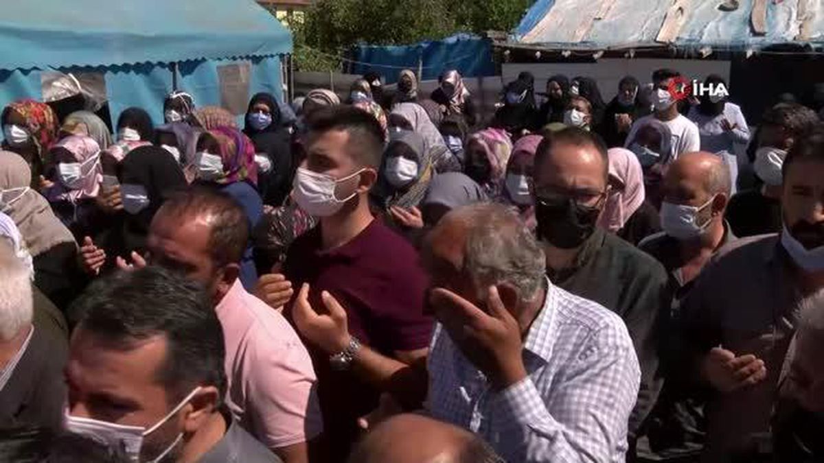 Fırat Kalkanı Harekatı şehidine son görev