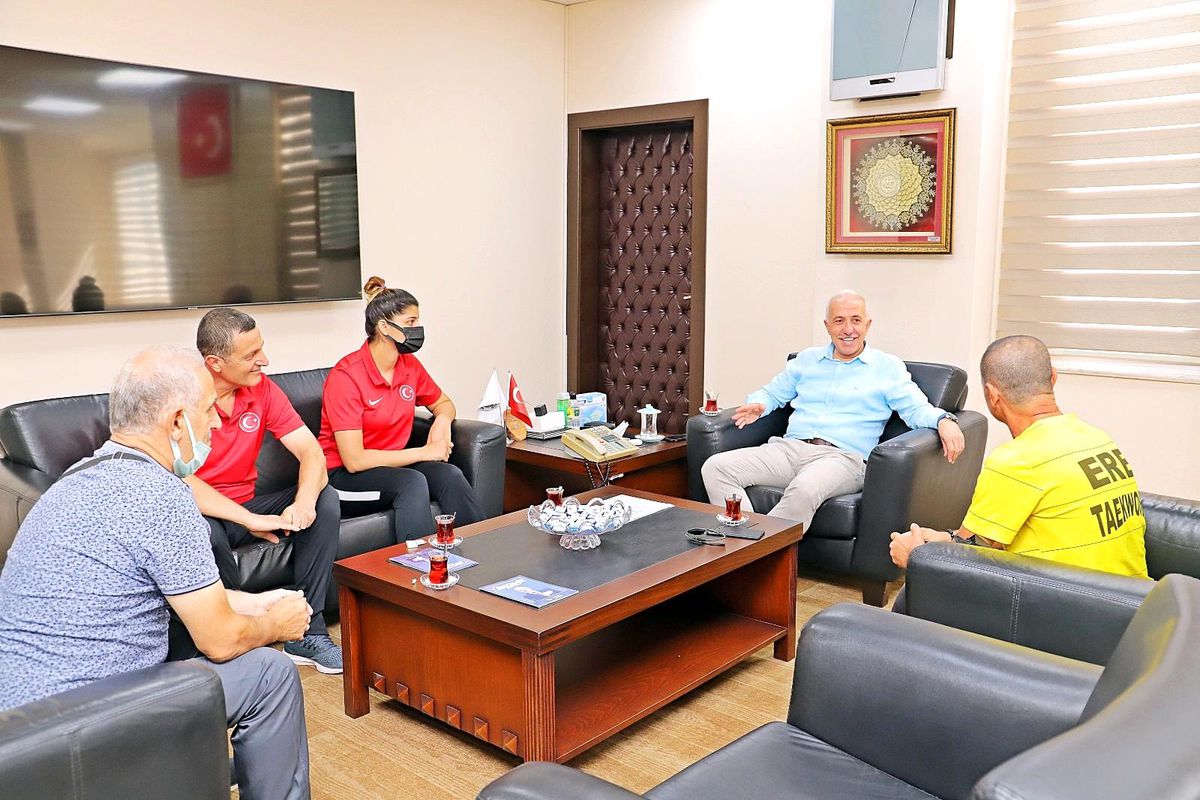 Gültak, Avrupa'nın yıldız sporcusunu ağırladı