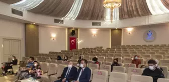 Osman Doğan: Kahramankazan'da dil eğitimini tamamlayan kursiyerlere sertifikaları verildi Osman Doğan: Kahramankazan'da dil eğitimini tamamlayan kursiyerlere sertifikaları verildi