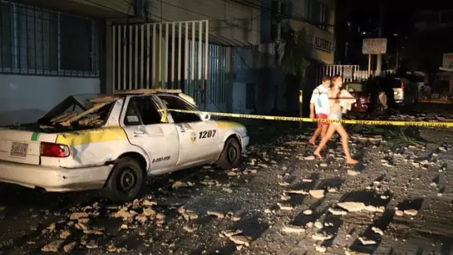 Meksika felaketi yaşıyor! Evvel sel akabinde zelzele yaşandı, bir de tsunami uyarısı yapıldı