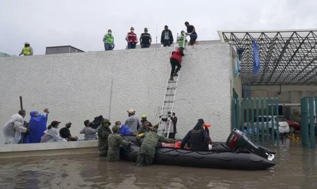 Meksika felaketi yaşıyor! Evvel sel akabinde zelzele yaşandı, bir de tsunami uyarısı yapıldı