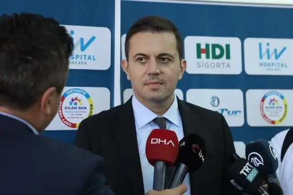 SPOR Nesibe Aydın Kadın Basketbol Takımı öğrencilerle buluştu
