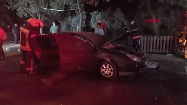 Park halindeki otomobil yandı