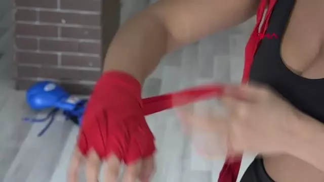 SPOR Kilo vermek için başladığı boksta ilk altın kemerini nakavtla kazandı