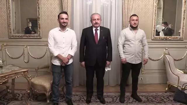 TBMM Başkanı Şentop, Viyana'da Türk toplumu temsilcilerini kabul etti TBMM Başkanı Şentop, Viyana'da Türk toplumu temsilcilerini kabul etti