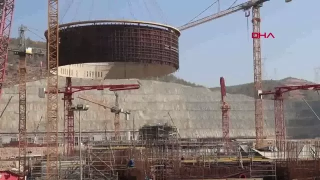 AKKUYU'NUN 2'NCİ GÜÇ ÜNİTESİNE İÇ KORUMA KABUĞUNUN İKİNCİ KATMANI KURULDU