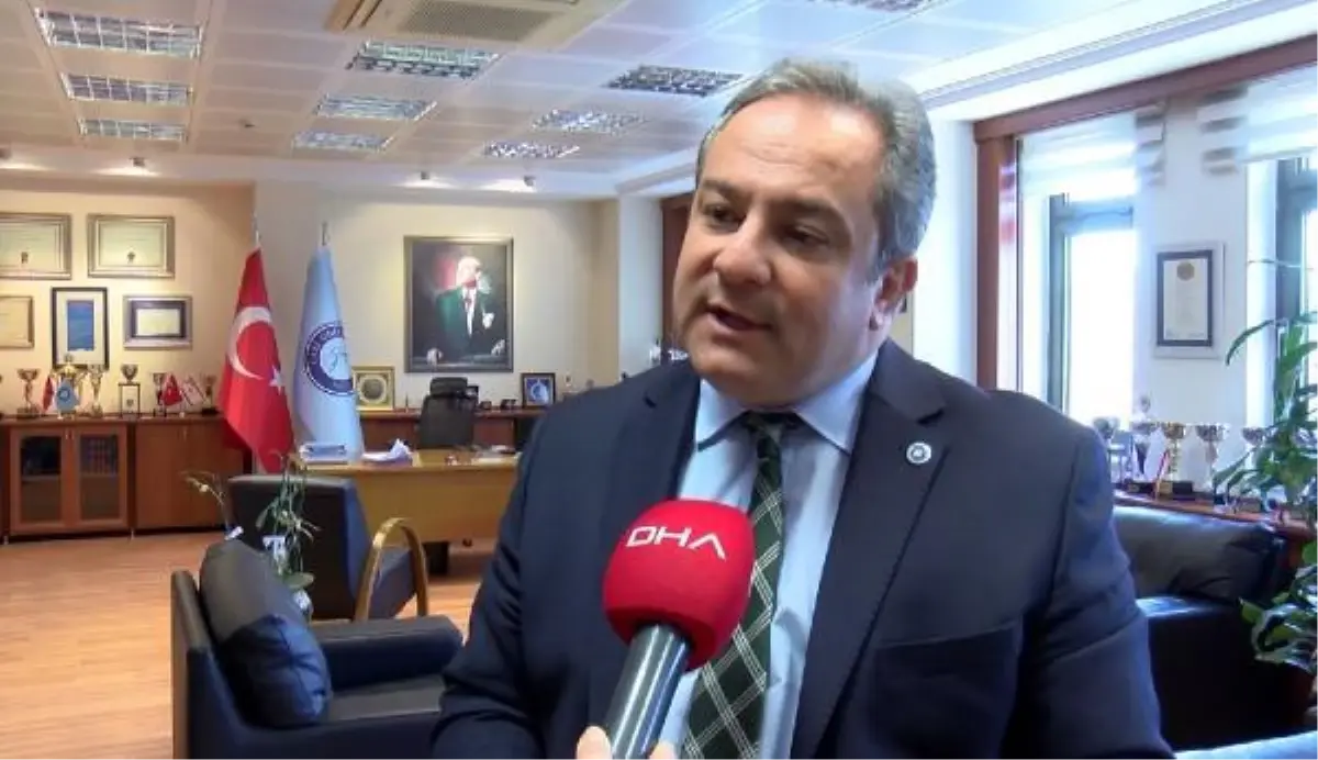 Bilim Kurulu üyesinden 'kampüslere aşı çadırı kurulsun' önerisi