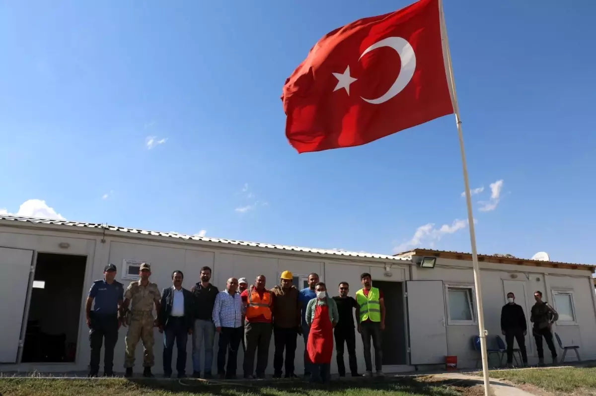 Diyadin'de bulunan Ham Madde Ocağı bölgede istihdam sağlayacak