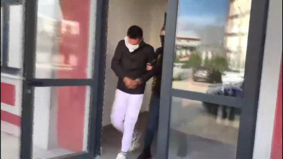 ESENYURT'TA KADINLARI DARBEDEN ŞÜPHELİLERDEN BİRİ TUTUKLANDI