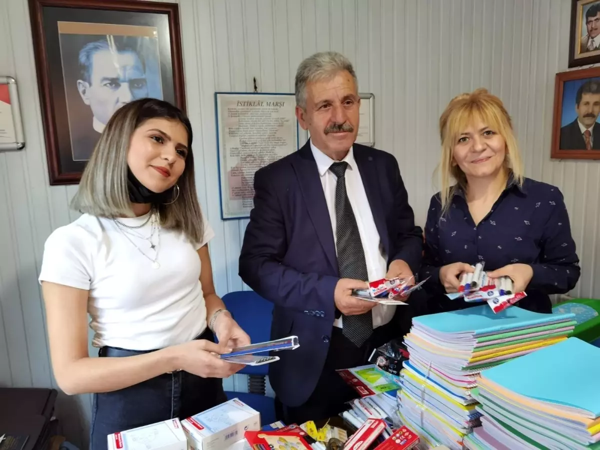 İki arkadaş 'İyiliğe dönüştür' dedi, 75 öğrenciye destek oldu