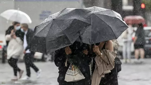 İstanbul ve etrafında sağanak yağış 3 gün boyunca tesirli olacak