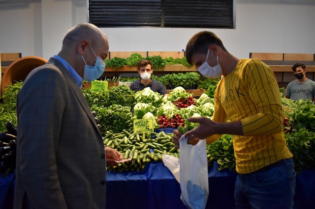 koyde yetistirdikleri mahsulleri burada satac 4 14385014 o