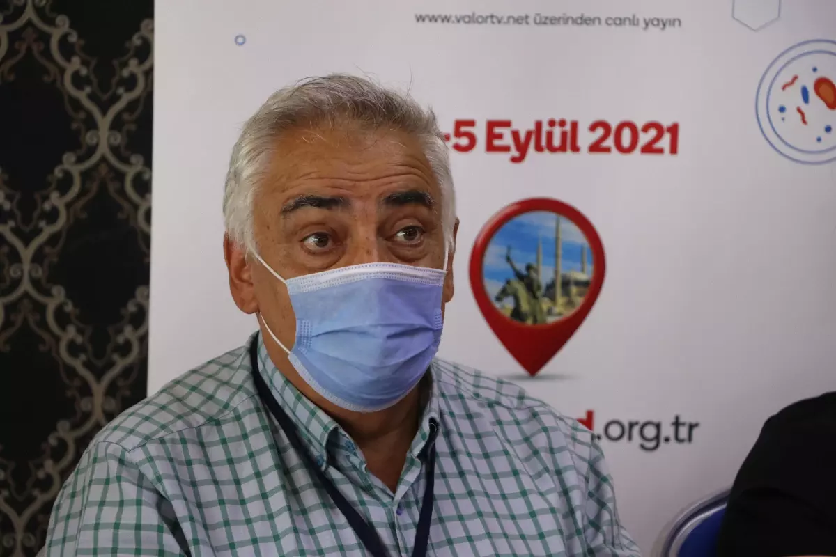 Prof. Dr. Dökmetaş'tan 'Gerekli gruplar 3. doz aşılarını olmalı' uyarısı
