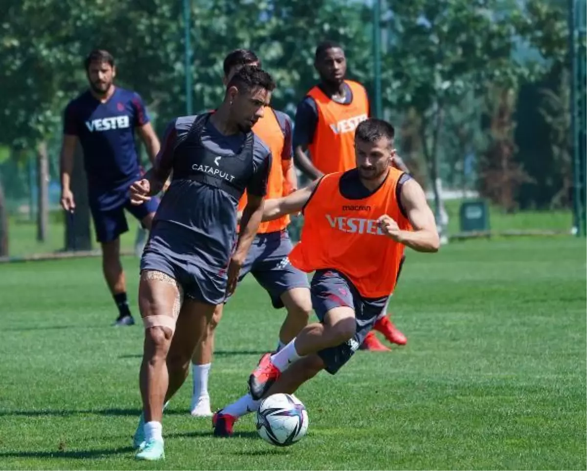 Trabzonspor'da Peres ve Dorukhan takımla çalıştı