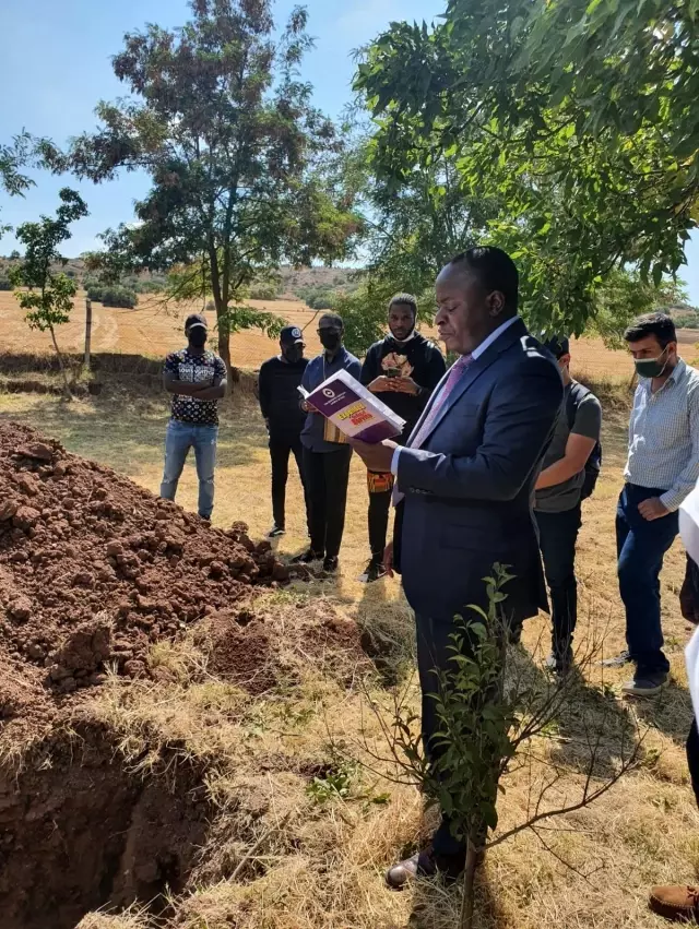 Vefat eden Nijeryalı öğrencinin cenazesine Türkiye sahip çıktı