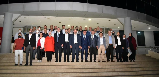 AK Parti Bursa İlçe Müşavere Meclisi toplantıları başladı