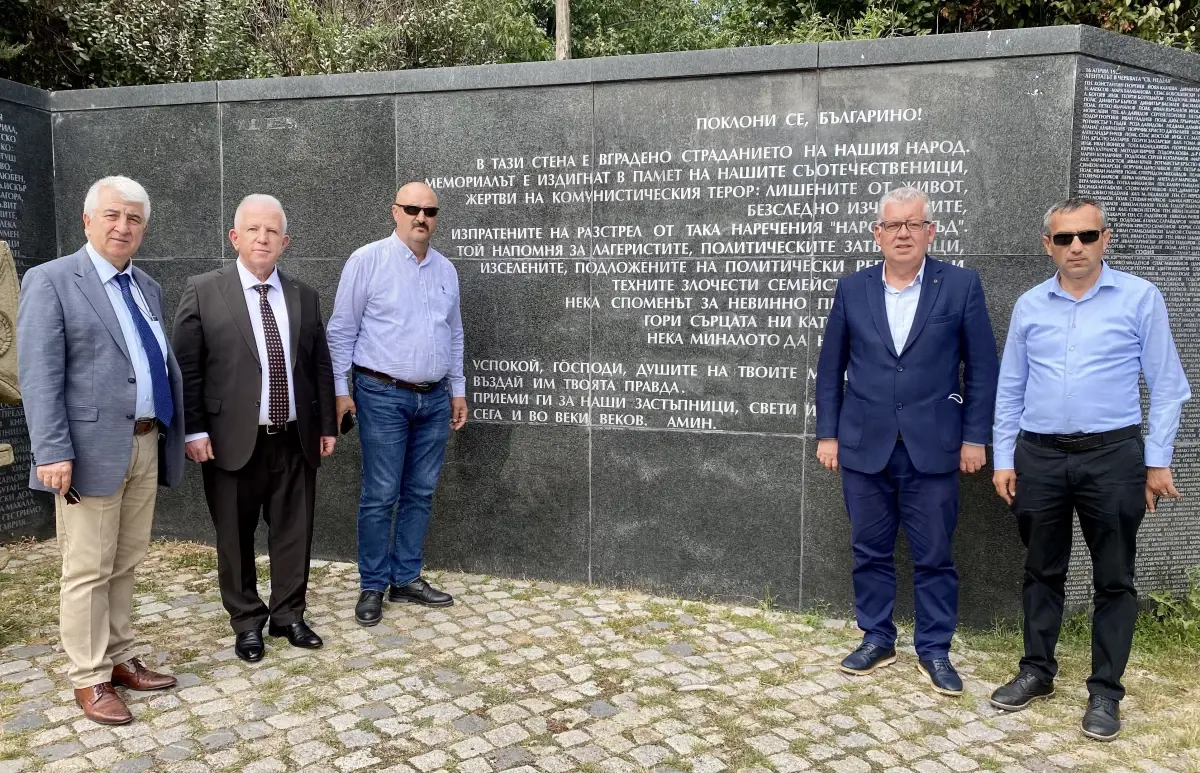 Balkan Rumeli Türkleri Konfederasyonu Bulgaristan'da temaslarda bulundu