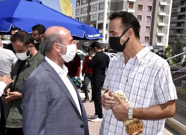 Başkan Pekyatırmacı vatandaşlarla bir araya geldi
