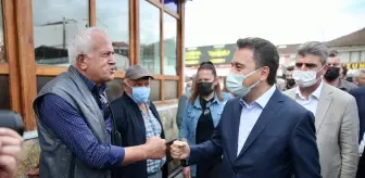 Akçakoca: DEVA Partisi Genel Başkanı Babacan, partisinin Akçakoca ilçe kongresine katıldı Akçakoca: DEVA Partisi Genel Başkanı Babacan, partisinin Akçakoca ilçe kongresine katıldı