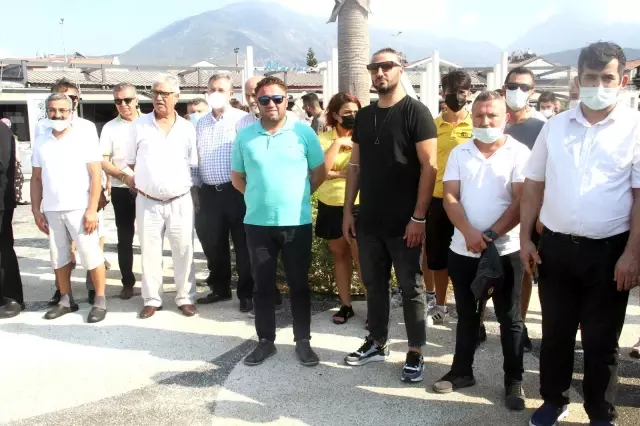 Fethiye sahil bandı esnafları birlik oldu