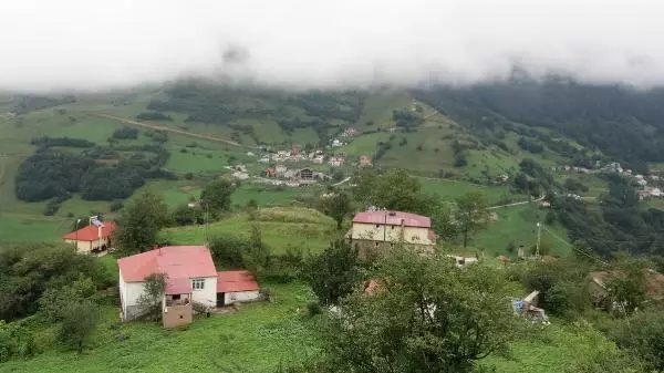 HAMSİKÖY'DE TAŞ OCAĞINA KARŞI 2 BİN İMZA