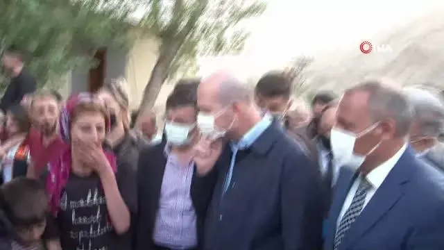 Son dakika haber | İçişleri Bakanı Soylu: Türkiye'nin son 3 yılda kaçak göçmen olarak sınırda engellediği sayı 1 milyon 250 bindir