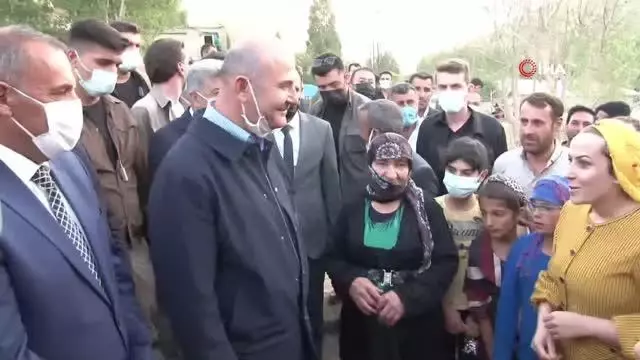 Son dakika haber | İçişleri Bakanı Soylu: Türkiye'nin son 3 yılda kaçak göçmen olarak sınırda engellediği sayı 1 milyon 250 bindir