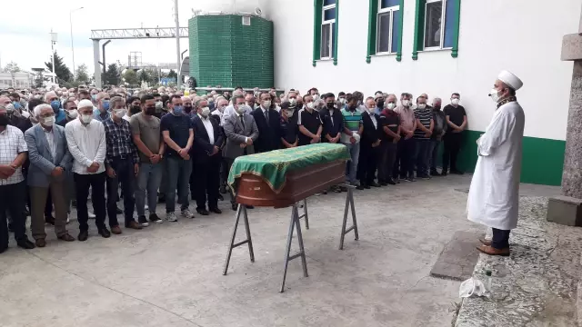 İspanya açıklarındaki gemide hayatını kaybeden kaptanın cenazesi memleketi Giresun'da defnedildi