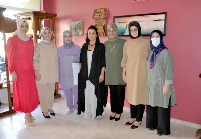 Son dakika... Karamürsel'de Heybe Kadın Kooperatifi nin üretim merkezi açıldı