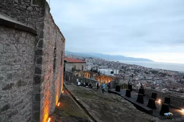 KIZLAR MANASTIRI, PİYANO RESİTALİYLE ZİYARETE AÇILDI