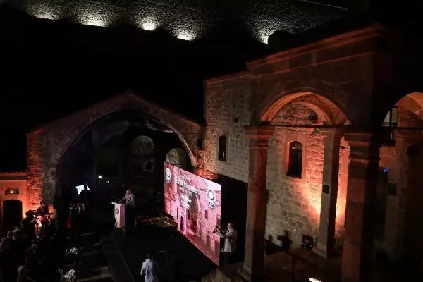 KIZLAR MANASTIRI, PİYANO RESİTALİYLE ZİYARETE AÇILDI