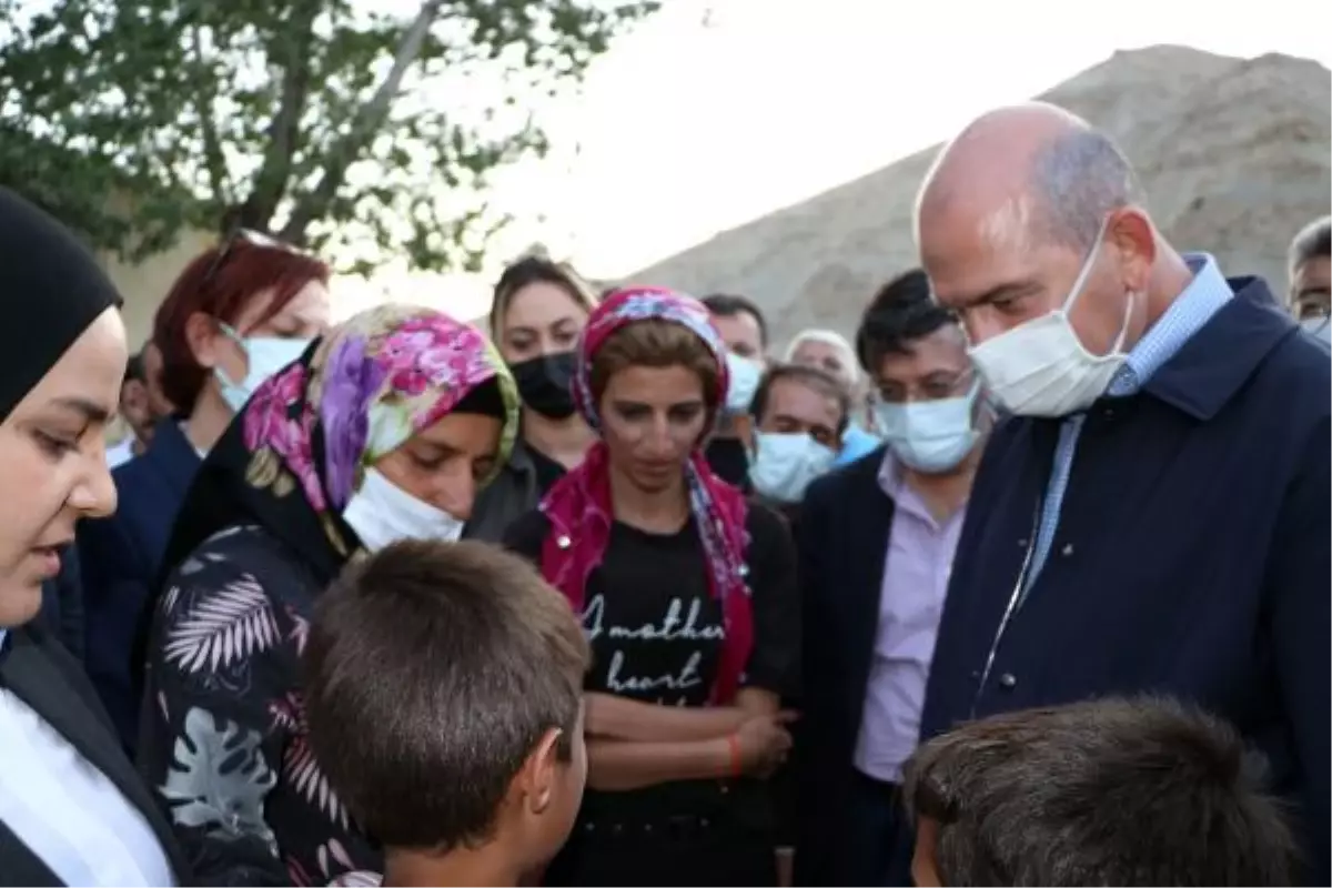 Soylu: Son üç yılda İran sınırında 1 milyon 250 bin kaçak göçmenin geçişi engellendi-1