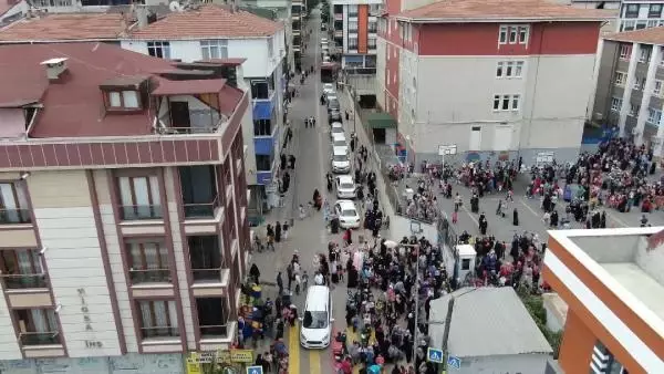 Son dakika haber! Sultangazi'de okul önlerinde kazaya davetiye